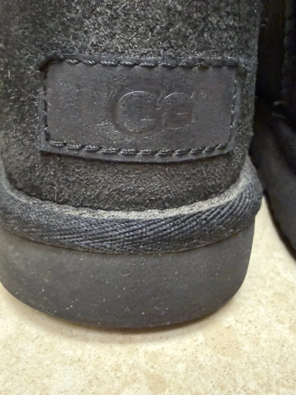 UGG Clasic Short Black Boots Size 6